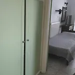 Sailors Perigiali Apartman Nidrí
